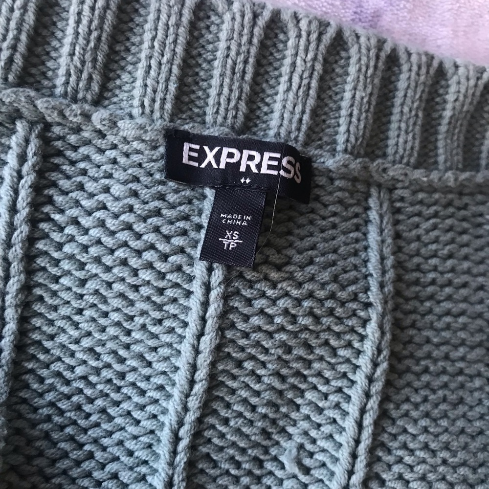 Express sweater! - Picture 5 of 5